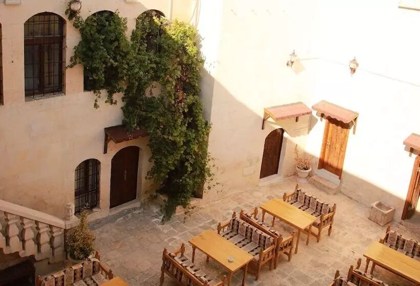 هتل Aslan Konuk Evi