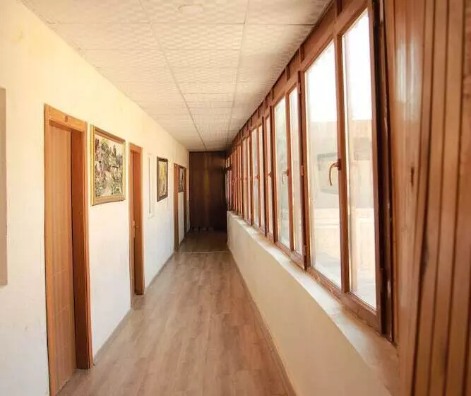 هتل Aslan Konuk Evi