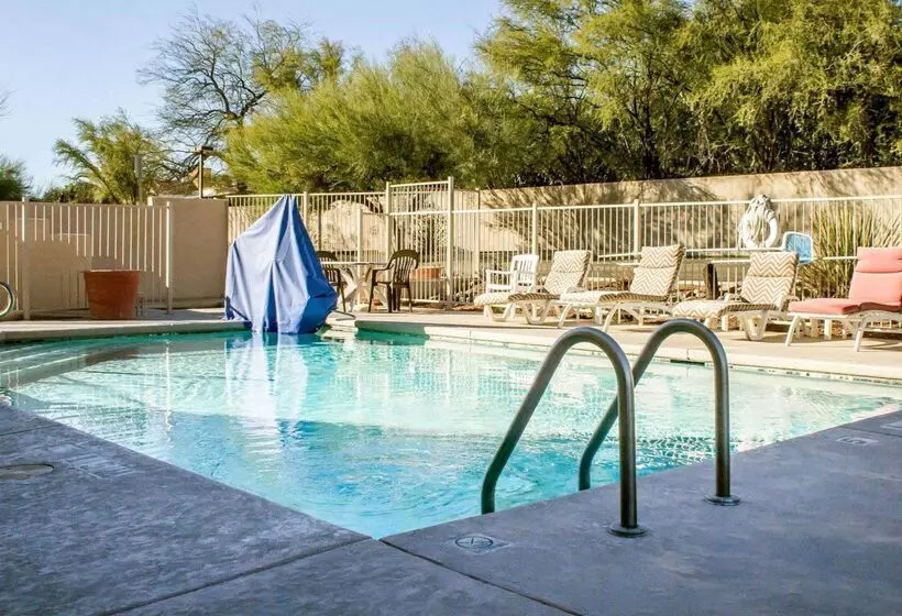 Отель Comfort Inn Green Valley I 19