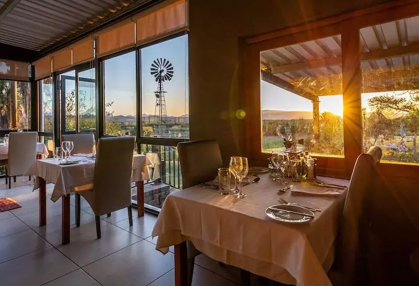 Hotel De Zeekoe Guest Farm