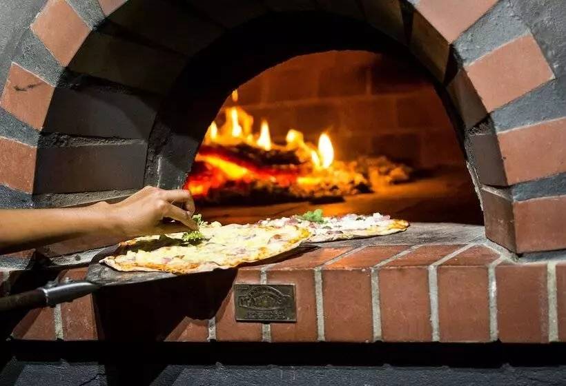 Hotel De Zeekoe Guest Farm