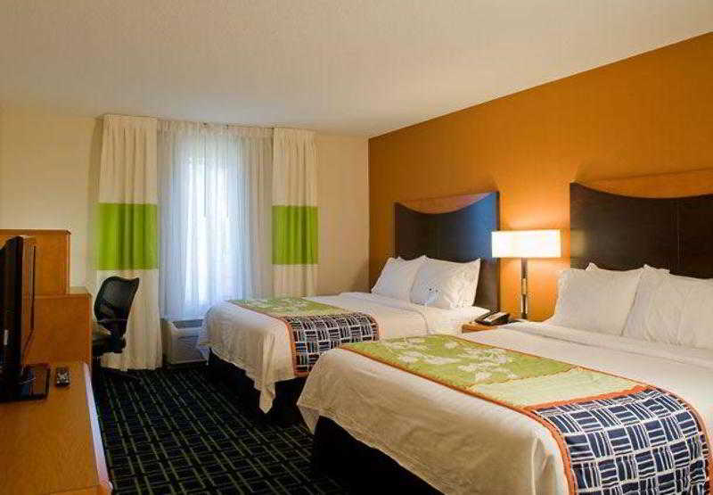 Отель Fairfield Inn And Suites By Marriott Gadsden