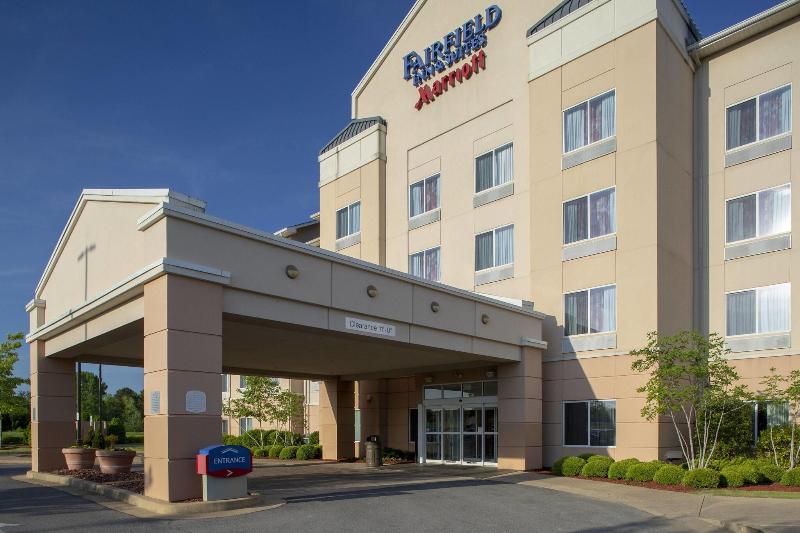 Отель Fairfield Inn And Suites By Marriott Gadsden