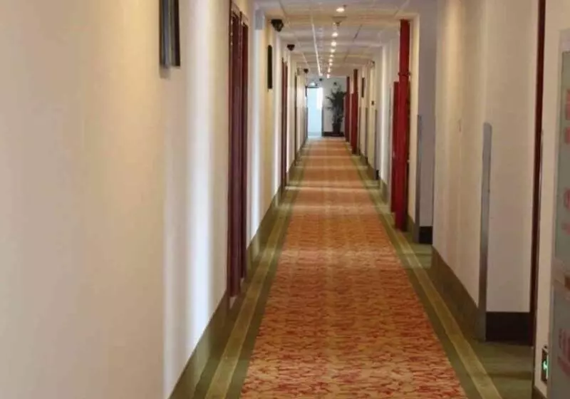 Отель Green Tree Inn Zhenjiang Zhongyang Street Rt Mart