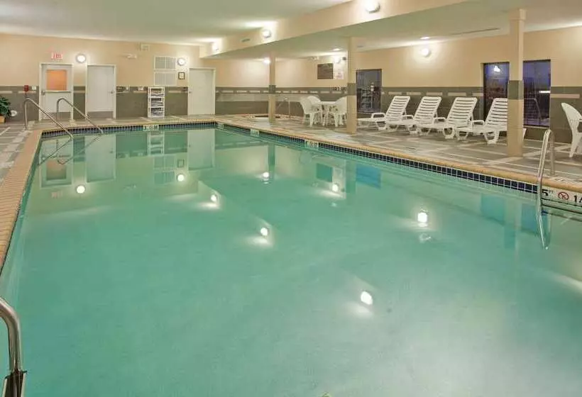 호텔 Hampton Inn & Suites St. Cloud, Mn