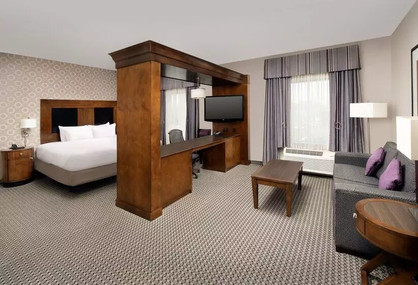Отель Hampton Inn & Suites Tupelo/barnes Crossing