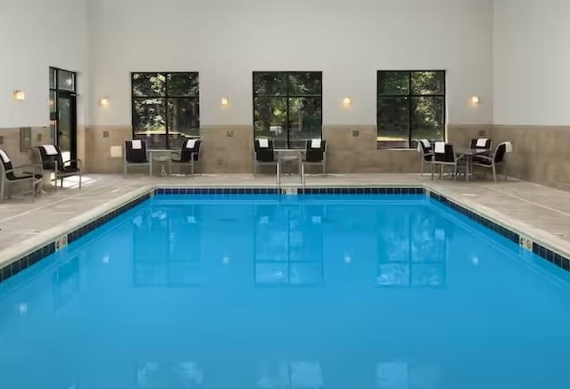 בית מלון כפרי Hampton Inn & Suites Tupelo/barnes Crossing