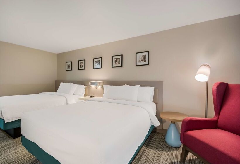 בית מלון כפרי Hilton Garden Inn Oklahoma City Midtown