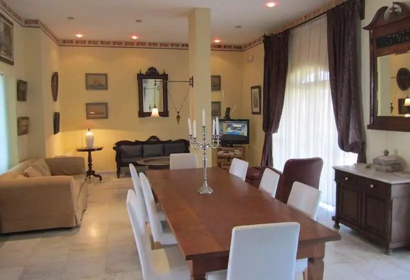 בית מלון כפרי Levant