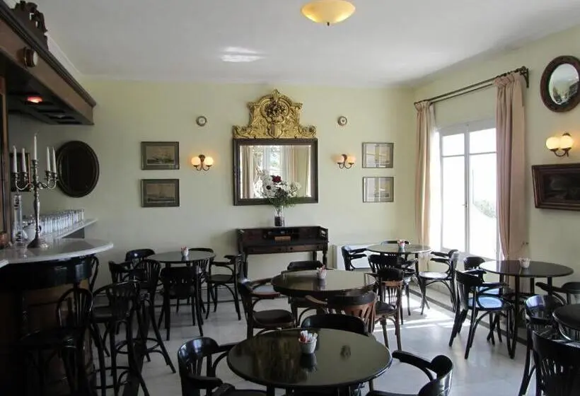Hotelli Levant
