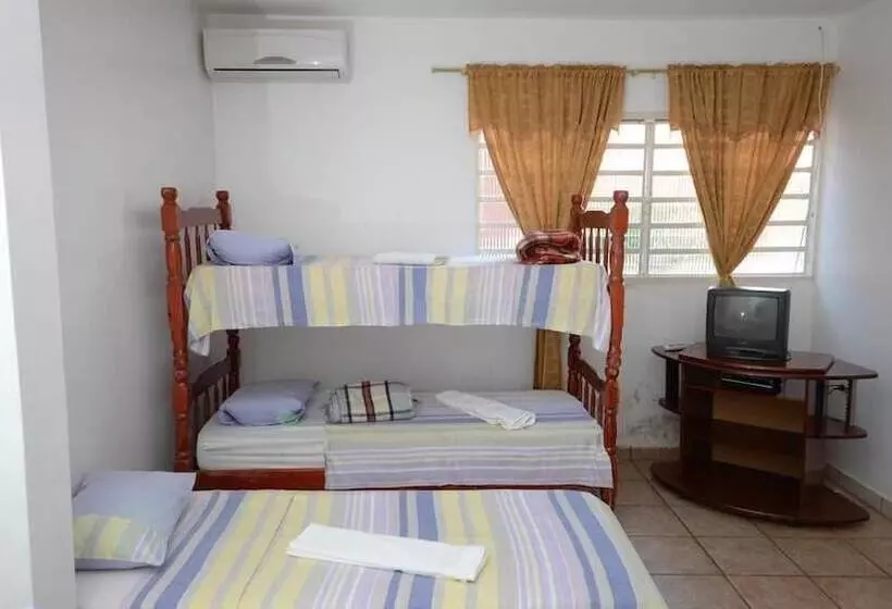 בית מלון כפרי Pousada Ln