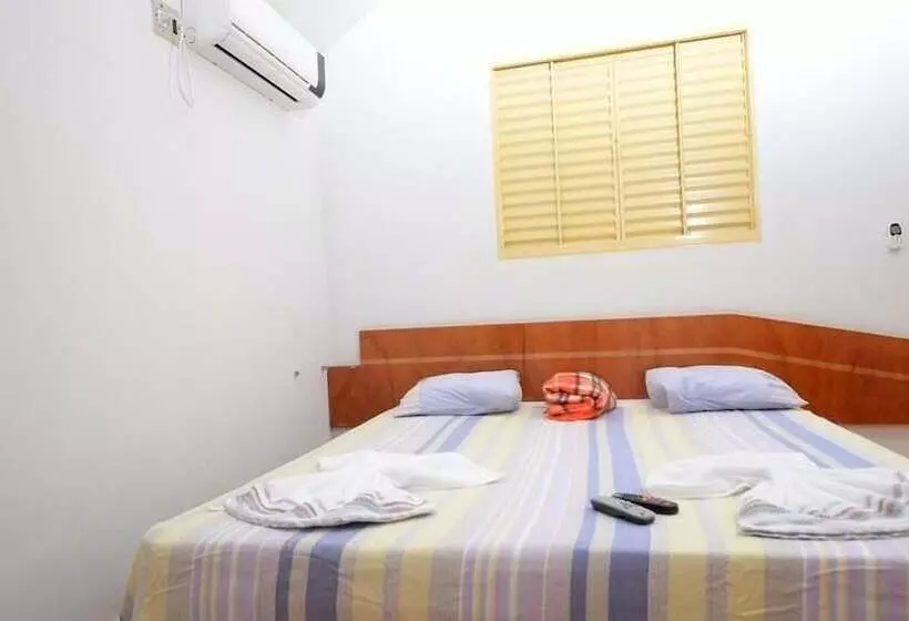 בית מלון כפרי Pousada Ln