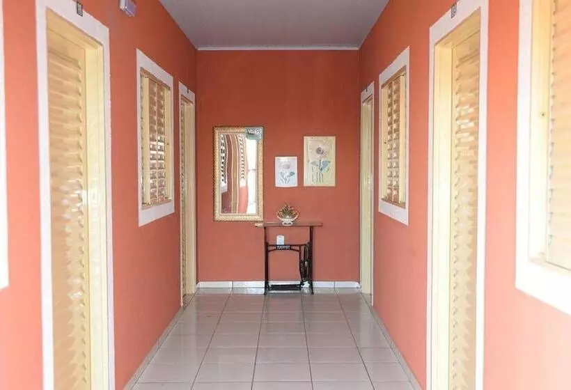 בית מלון כפרי Pousada Ln