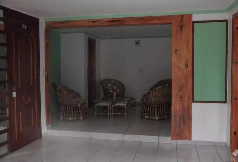 בית מלון כפרי Pousada Ln