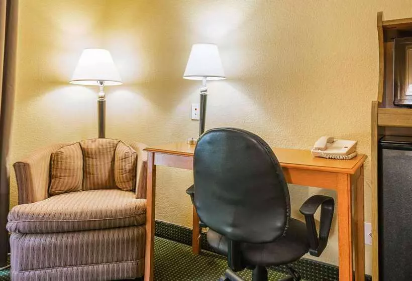 酒店 Quality Inn & Suites Franklin