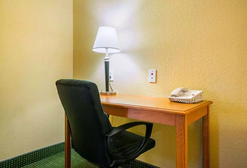 酒店 Quality Inn & Suites Franklin