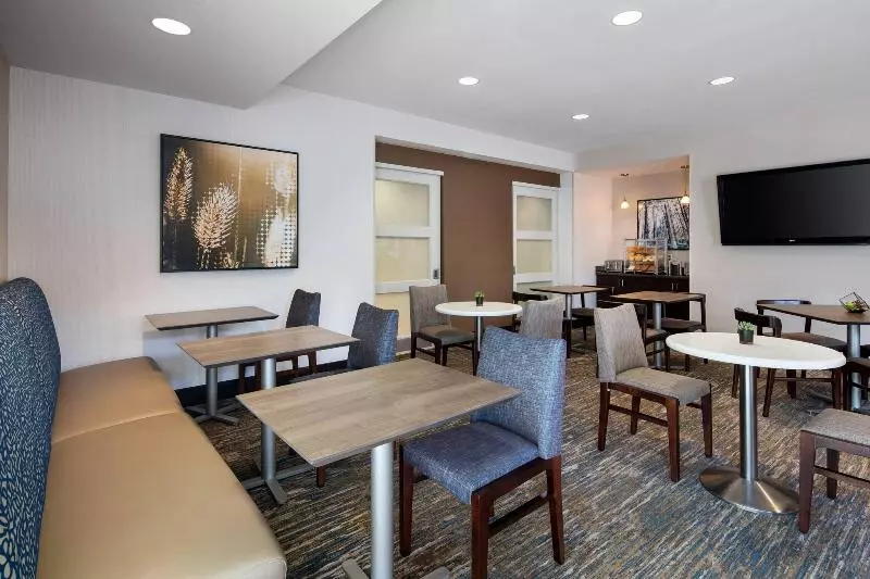 בית מלון כפרי Residence Inn Glenwood Springs