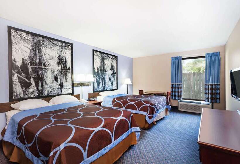 Отель Super 8 By Wyndham Indianola