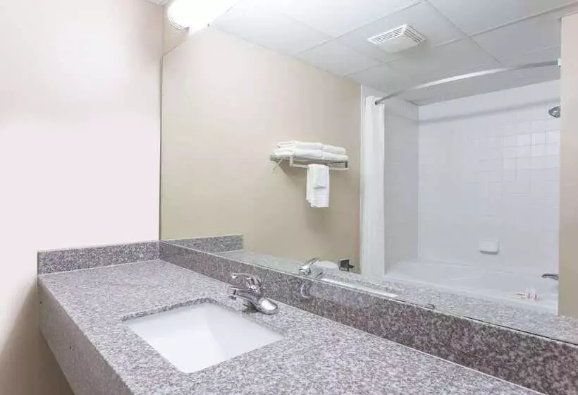 ホテル Super 8 By Wyndham Indianola