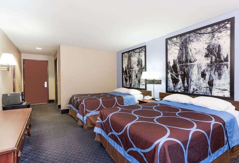 Отель Super 8 By Wyndham Indianola