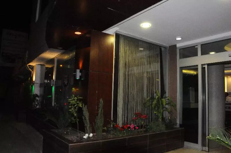 Madi Hotel Adana