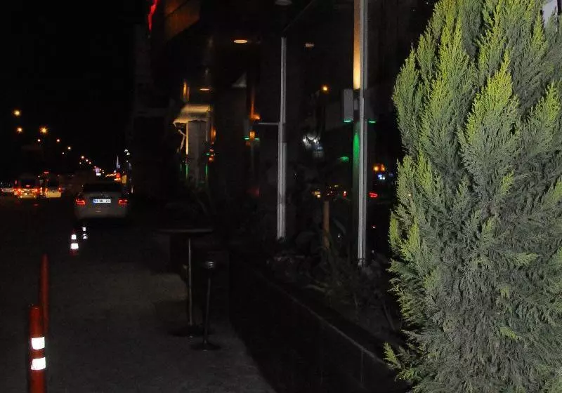 Madi Hotel Adana