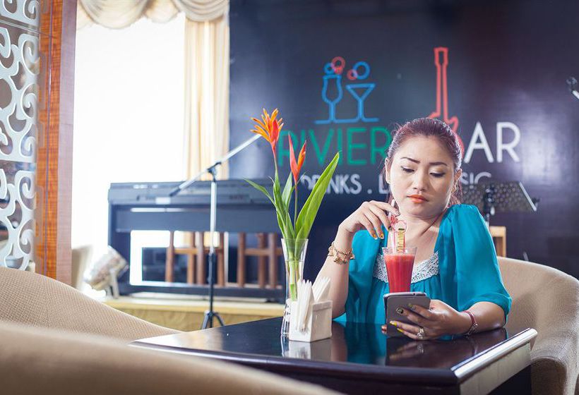 فندق Herman International