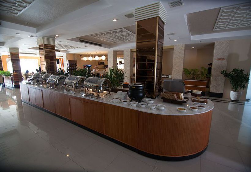 فندق Herman International