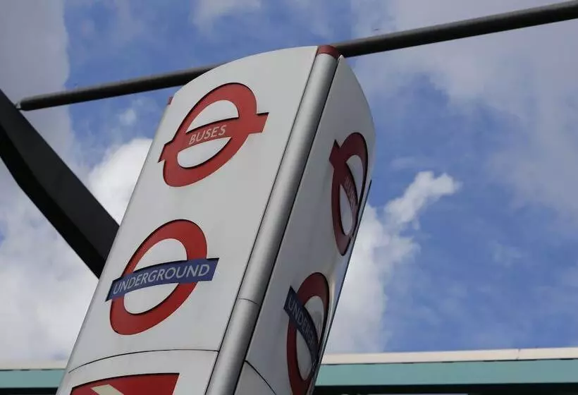 ホテル Best Western London Highbury