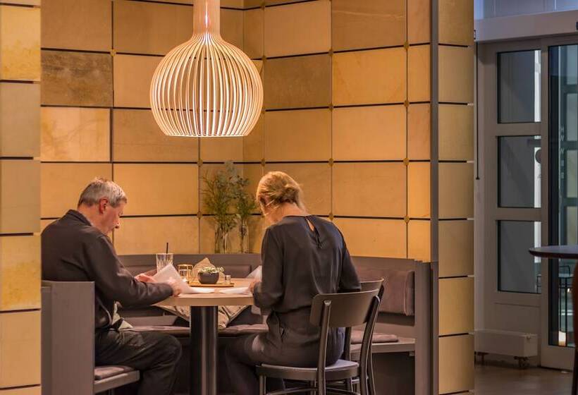 Отель Forum   Das Business & Lifestyle