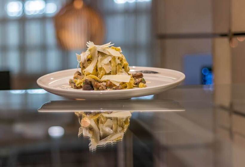 Отель Forum   Das Business & Lifestyle