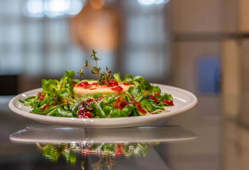 Отель Forum   Das Business & Lifestyle