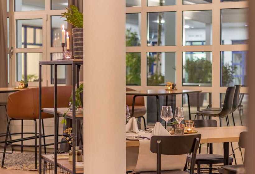 Отель Forum   Das Business & Lifestyle