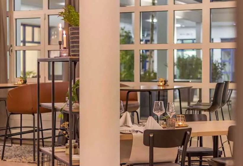 Отель Forum   Das Business & Lifestyle