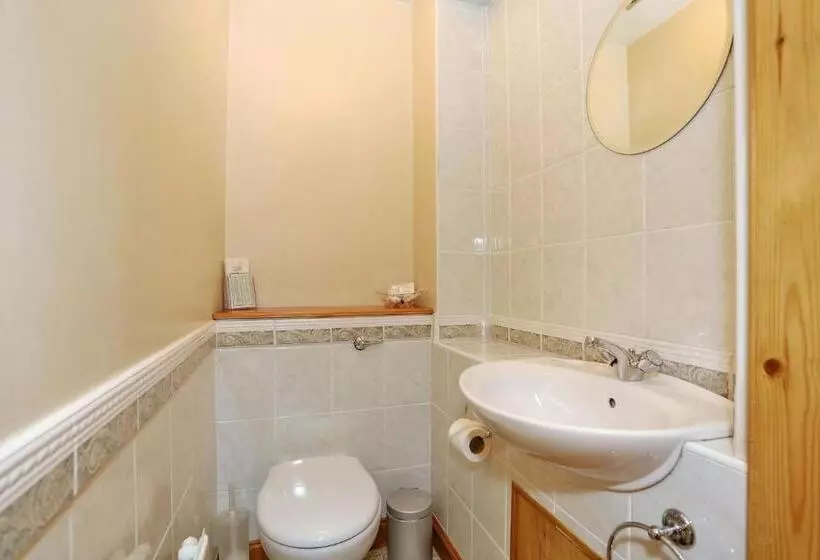 Hotel Butlers Guest House