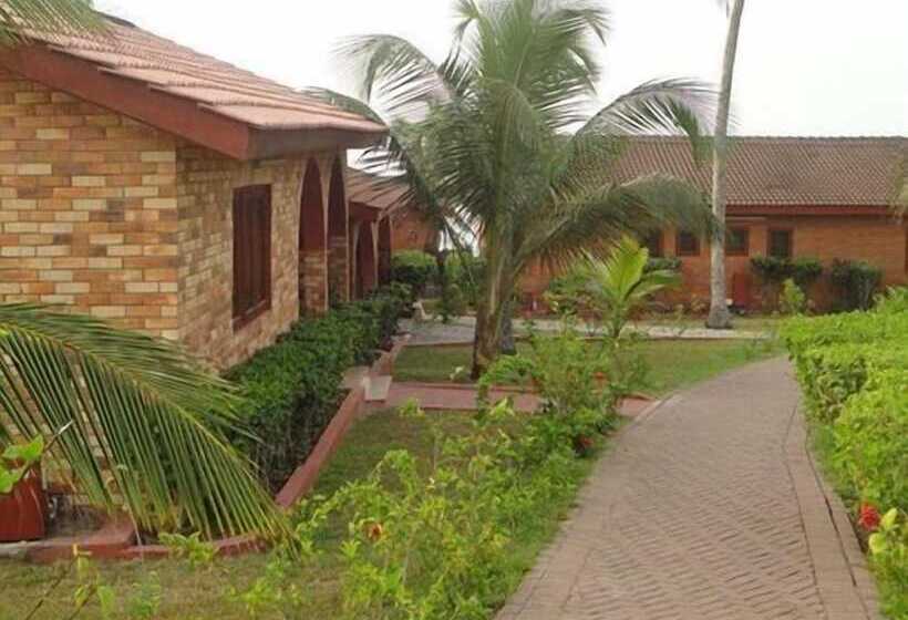 ホテル Coconut Grove Beach Resort