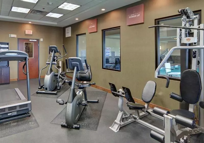 酒店 Comfort Suites Near Northeast Mall