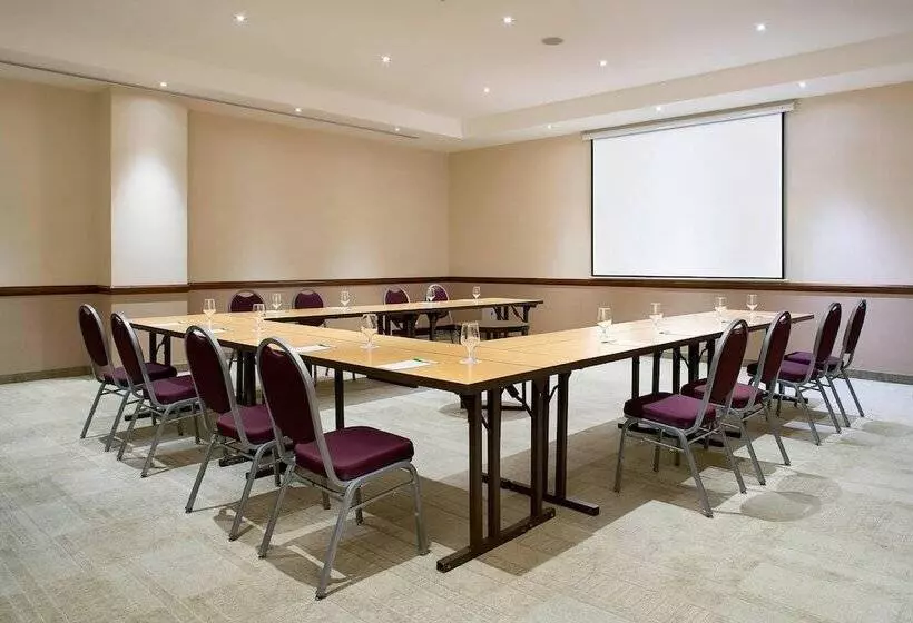 ホテル Courtyard By Marriott Mexico City Airport