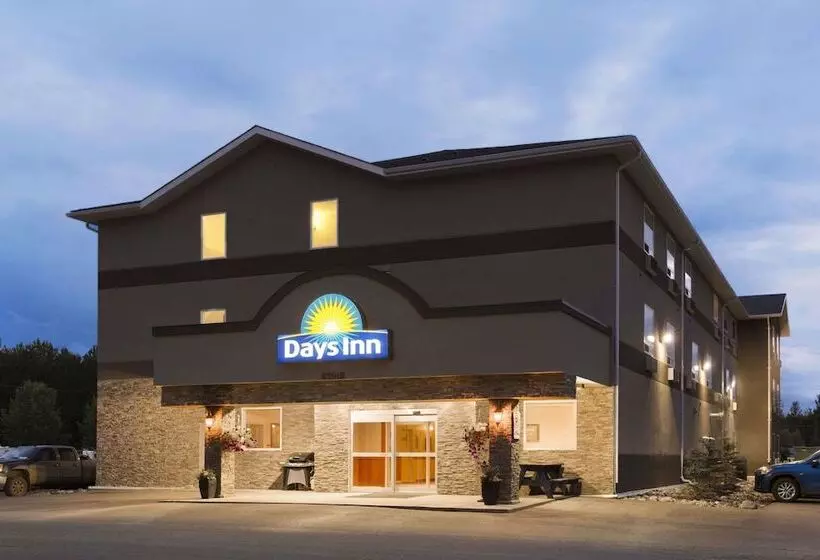호텔 Days Inn By Wyndham Chetwynd