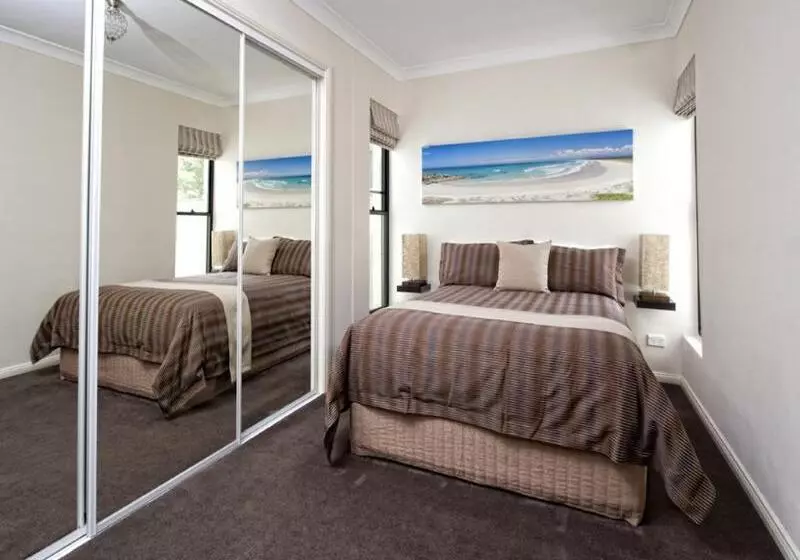 酒店 Dolphin Shores