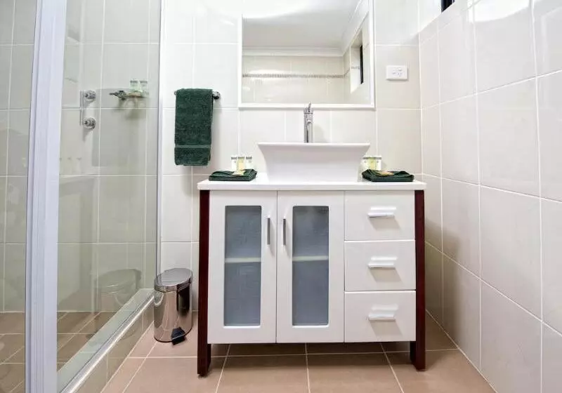 酒店 Dolphin Shores