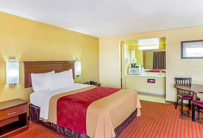 בית מלון כפרי Econo Lodge Mcalester