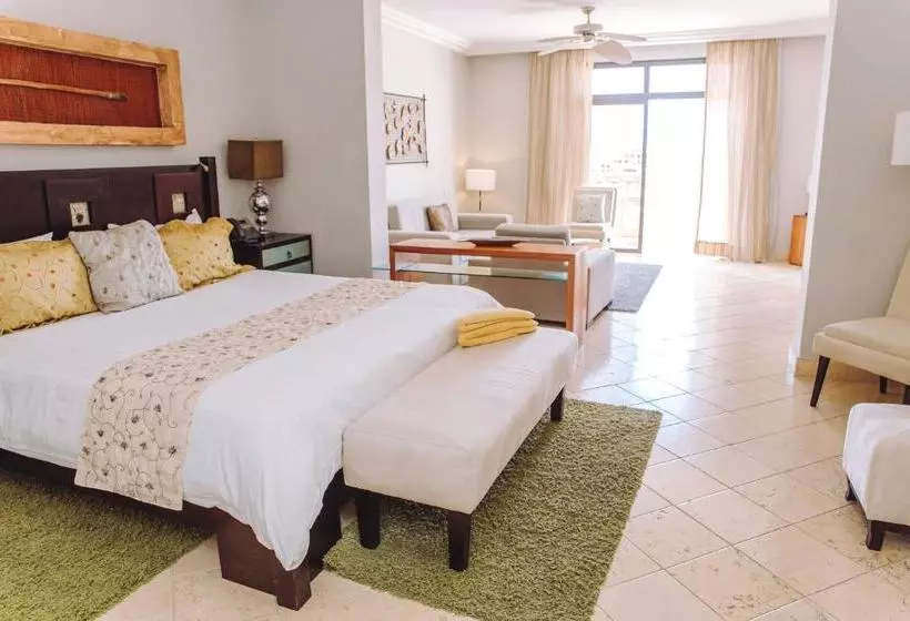 هتل Fishing Lodge Cap Cana