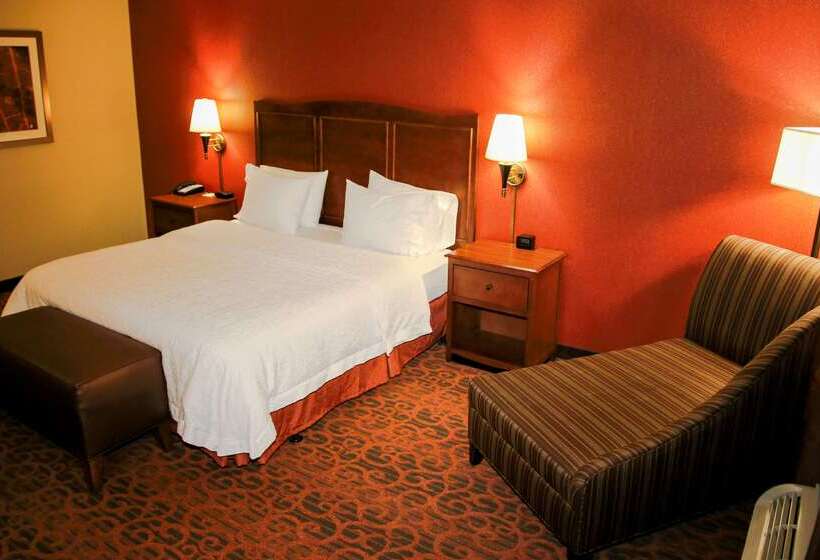 Отель Hampton Inn Matamoras/milford