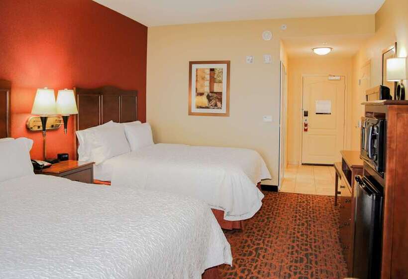 Отель Hampton Inn Matamoras/milford