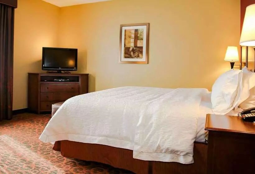 Отель Hampton Inn Matamoras/milford