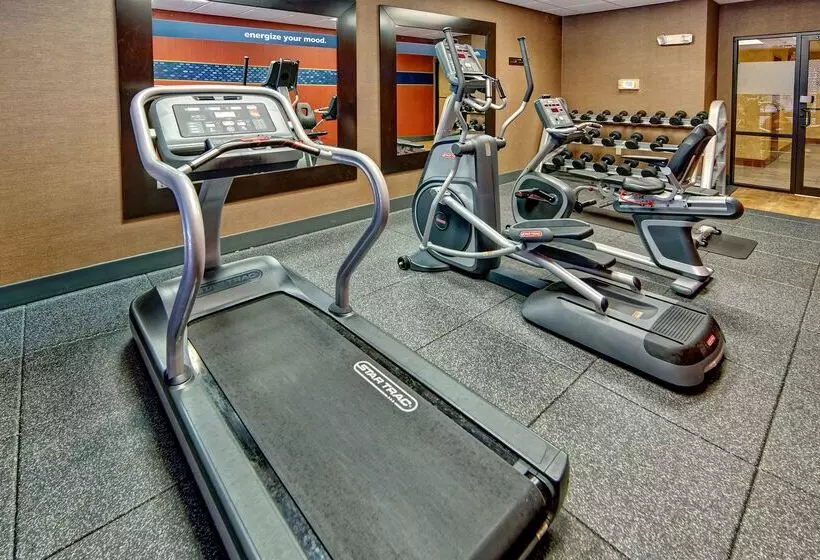 호텔 Hampton Inn Quincy