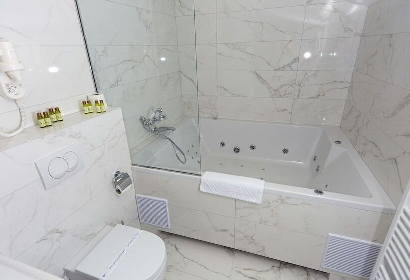 Hotel Jupiter Luxury