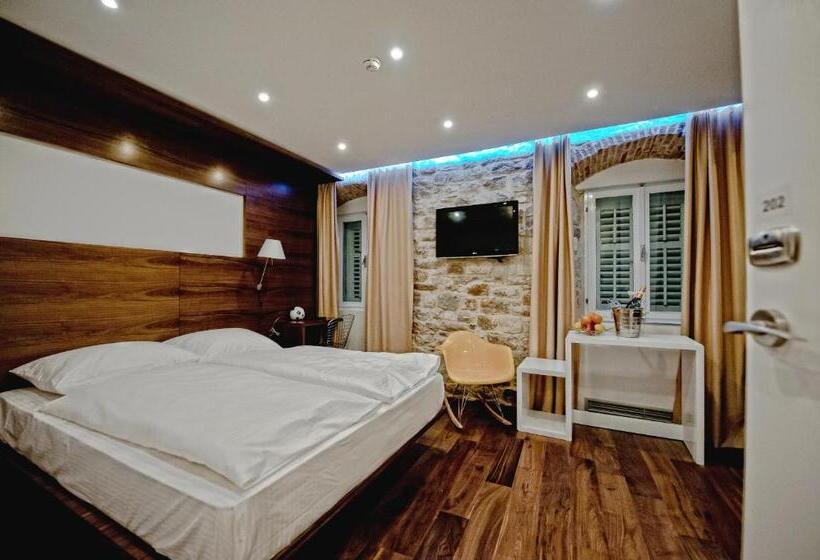 Hotel Jupiter Luxury