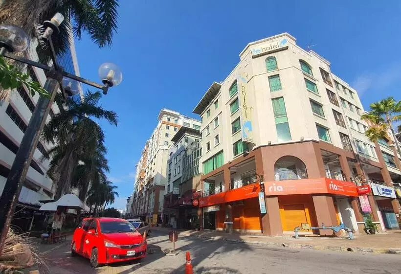 Le Hotel Kota Kinabalu